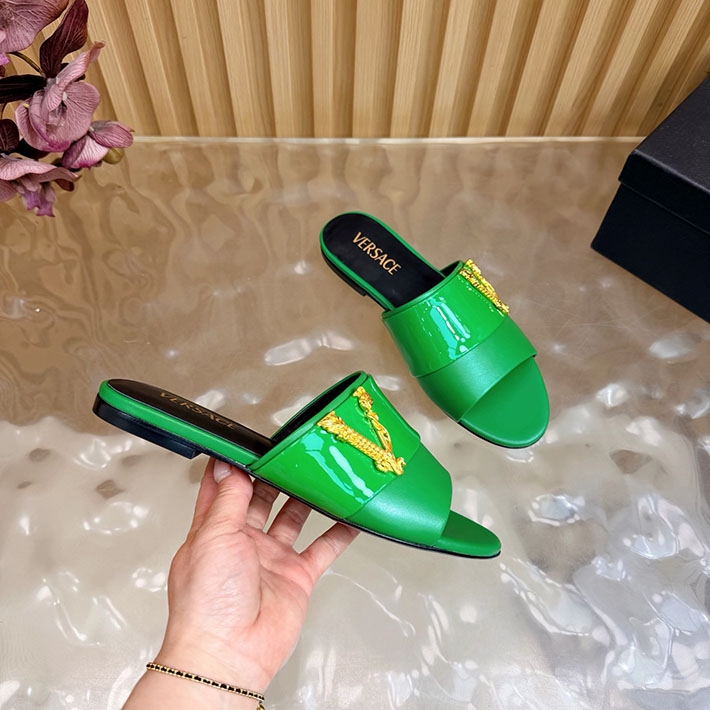最高級ヴェルサーチェスーパーコピー VERSACE 2026年最新 特集 レディース 夏サンダル グリーン 2631301 ヴェルサーチ 靴 レディース - 画像 (4)
