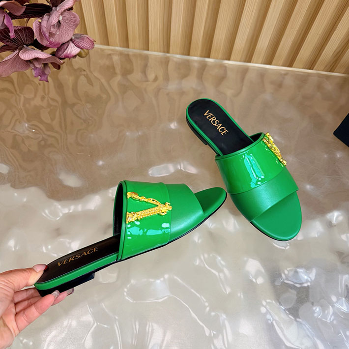最高級ヴェルサーチェスーパーコピー VERSACE 2026年最新 特集 レディース 夏サンダル グリーン 2631301 ヴェルサーチ 靴 レディース - 画像 (3)