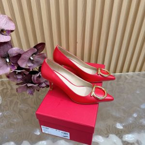 フェラガモ 靴 パンプス