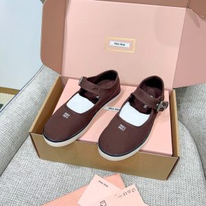 ミュウミュウ アウトレット店舗