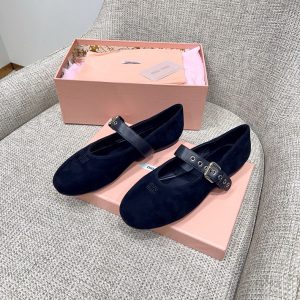 miumiu 靴 レディース