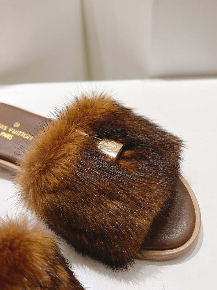 ルイヴィトン ファー サンダル LV Mule Lock It ミュール・ロックイット サンダル ブラウン 2631380 ルイヴィトン 靴 レディース - 画像 (4)