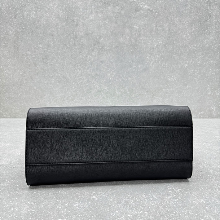 最高級ザロウスーパーコピー THE ROW Marlo 17 マルゴー17 レザー製のトートバッグ ブラック 2631428 マルゴー 17 定価 - 画像 (7)