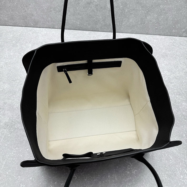 最高級ザロウスーパーコピー THE ROW Marlo 17 マルゴー17 レザー製のトートバッグ ブラック 2631428 マルゴー 17 定価 - 画像 (2)