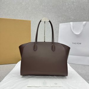 ザロウ マルゴー 店舗