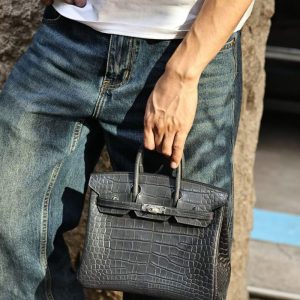 バーキン25 クロコ 定価