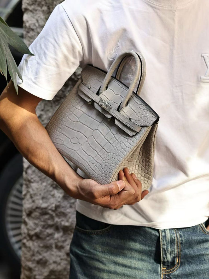 エルメス バーキン 25の通販 HERMES バーキン25 パールグレー クロコダイル シルバー金具 2631444 バーキン25 定価 - 画像 (3)