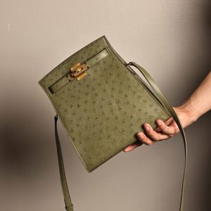 ケリー スポーツ 定価