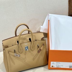 エルメス バーキン25 定価