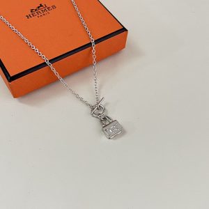 HERMES ネックレス レディース
