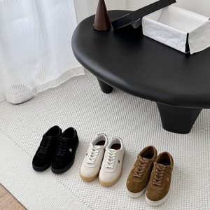 シャネル スニーカー レディース