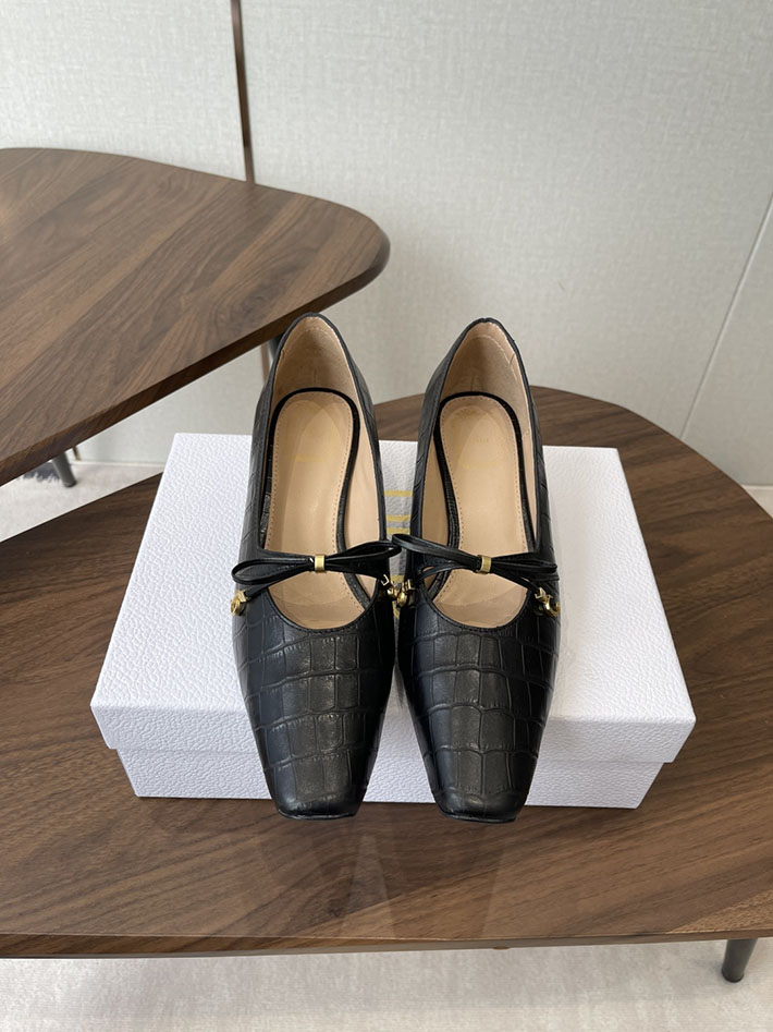 ディオール パンプス 黒