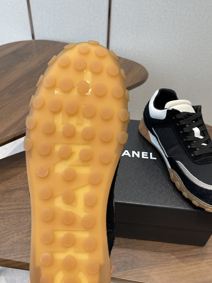 レディース 最高級シャネルスーパーコピー CHANEL 2026年春夏 新作 スニーカー 2630525 シャネル スニーカー レディース 黒 - 画像 (4)