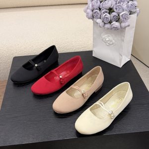 シャネル 靴 レディース