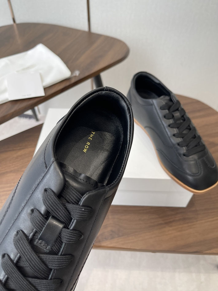 最高級ザロウスーパーコピー THE ROW 2026年春夏 新作 スニーカー マリー レディース ブラック 2630537 THE ROW スニーカー - 画像 (4)