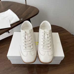 the row シューズ