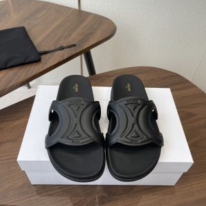 セリーヌ サンダル 人気