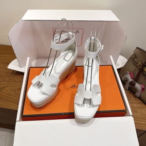 HERMES 靴 サンダル