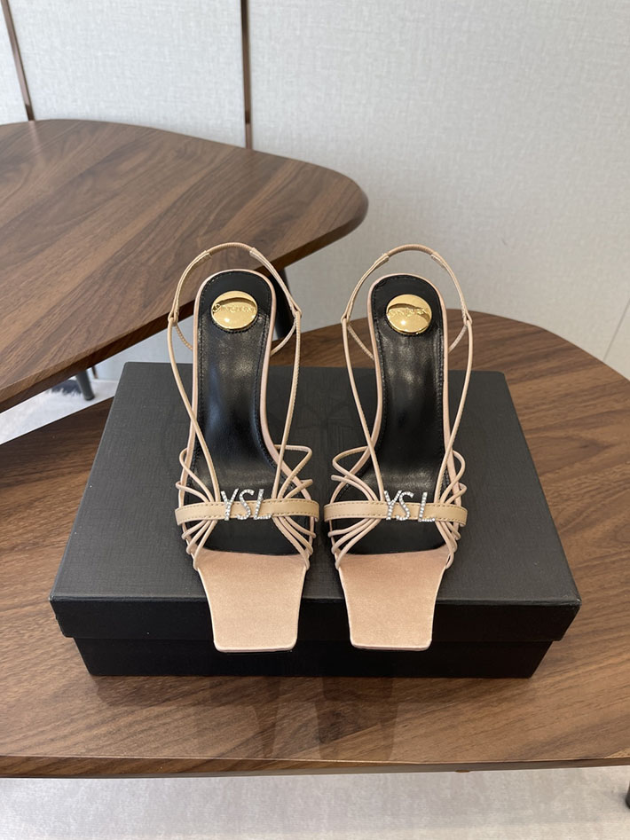 最高級サンローランスーパーコピー YSL 2026年春夏 新作 JERRY sandals in smooth leather ベージュ 2630590 イブサンローラン靴レディース - 画像 (3)