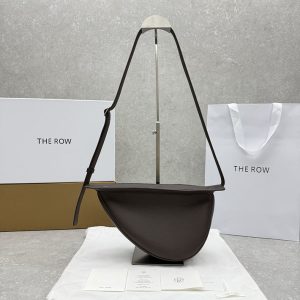 THE ROW 店舗 東京