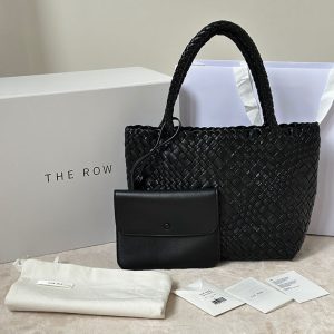 ザロウ バッグ 芸能人