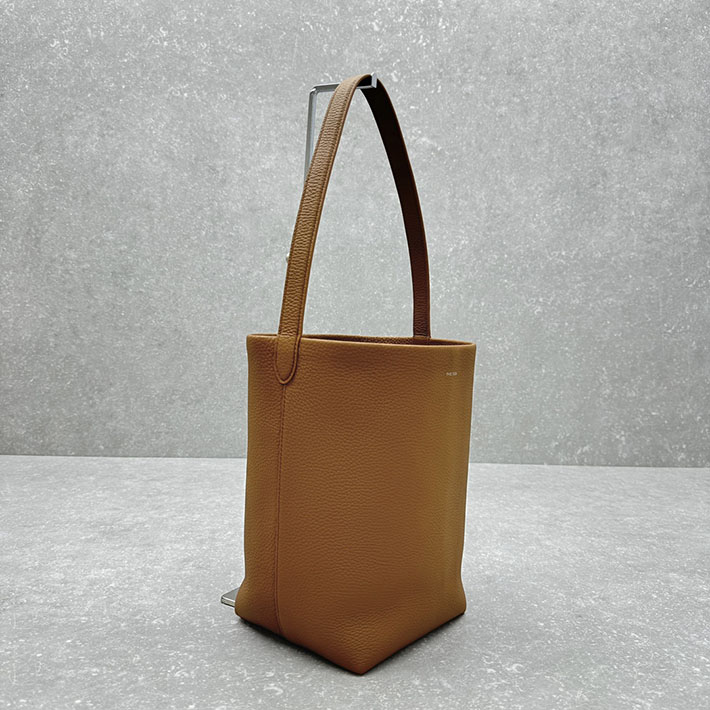 最高級ザロウスーパーコピー THE ROW Small N/S Park Tote スモール パーク トート バッグ ブラウン 2631626 ザロウ トートバッグ スモール - 画像 (9)