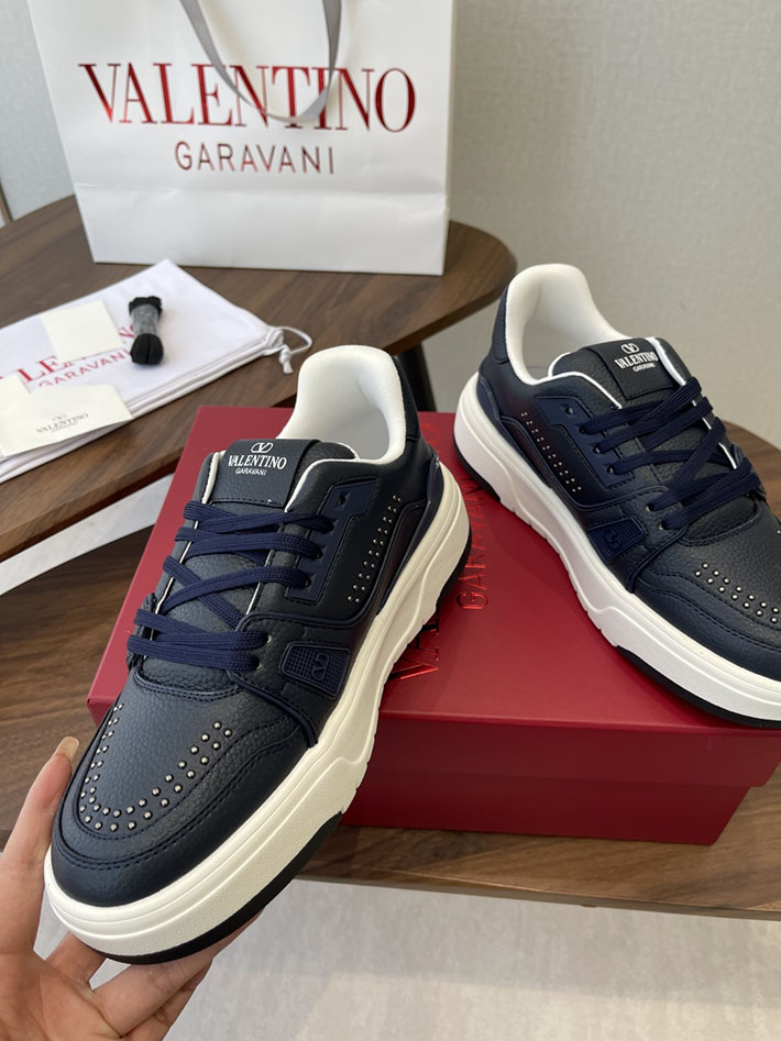 メンズ・レディース兼用 最高級ヴァレンティノスーパーコピー VALENTINO シューズ 靴 ロートップ スニーカー ネイビー 2630627 ヴァレンティノ スニーカー メンズ - 画像 (8)