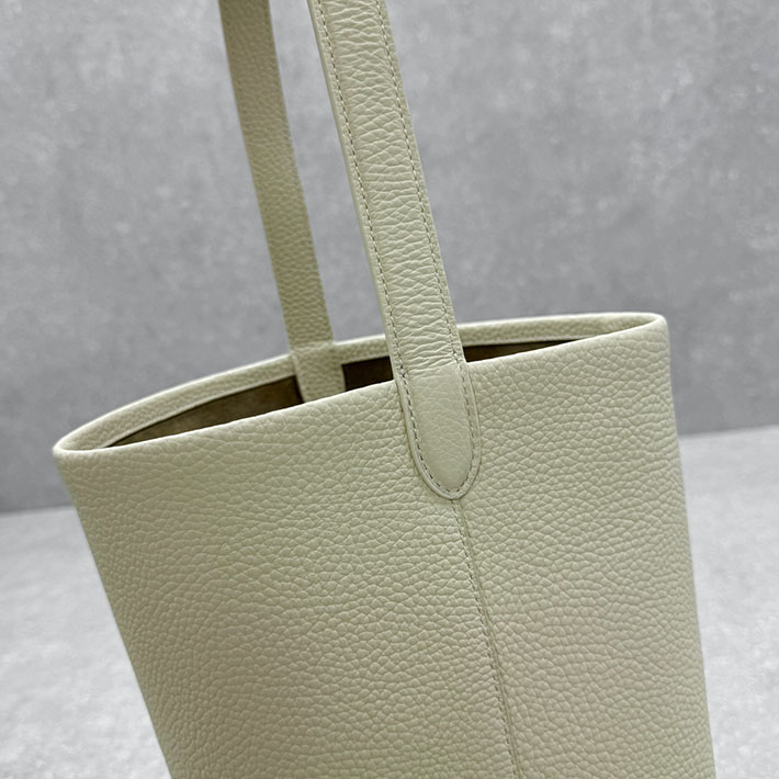 最高級ザロウスーパーコピー THE ROW Small N/S Park Tote スモール パーク トート バッグ ホワイト 2631627 ザロウ トートバッグ 田中みな実 - 画像 (5)