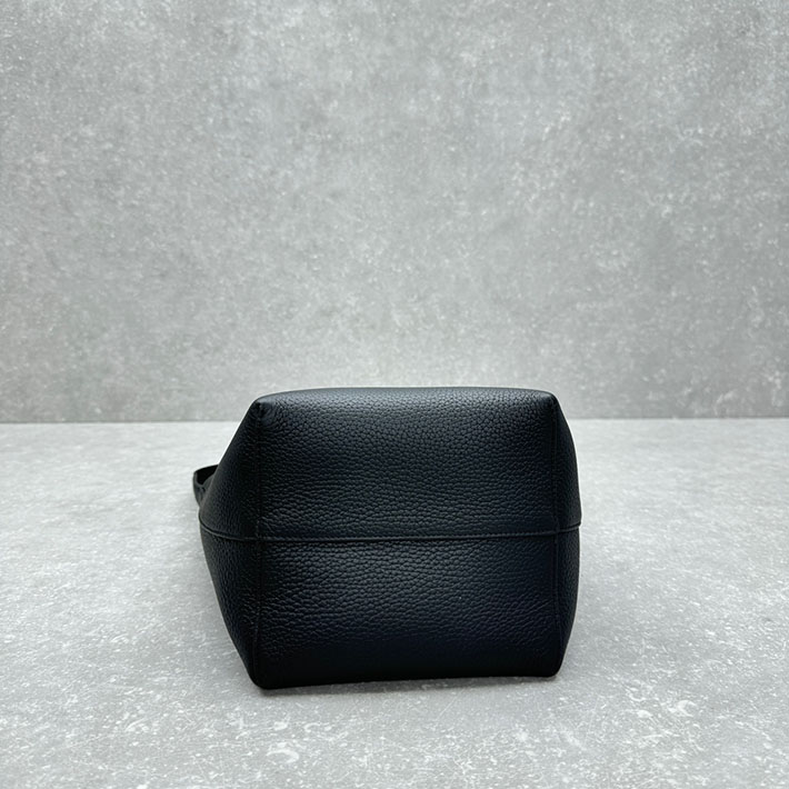 最高級ザロウスーパーコピー THE ROW Small N/S Park Tote スモール パーク トート バッグ ブラック 2631628 ザロウ バッグ 田中みな実 - 画像 (7)