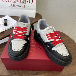 ヴァレンティノ スニーカー 厚底