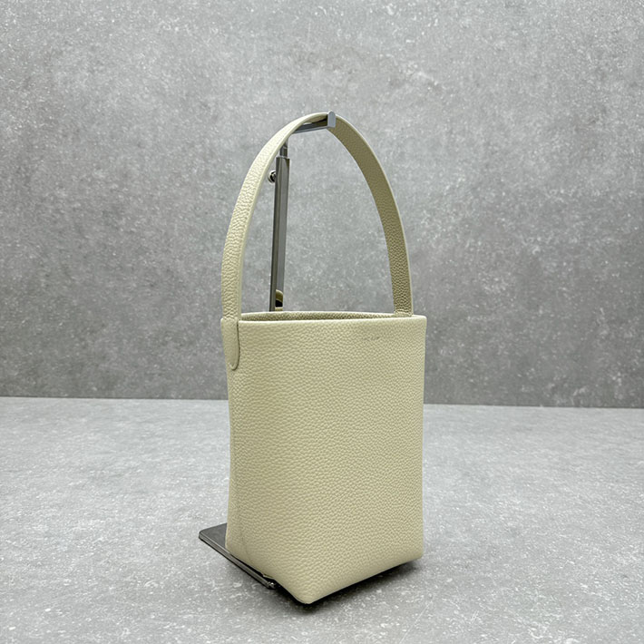 最高級ザロウスーパーコピー THE ROW Small N/S Park Tote スモール パークトート バッグ ホワイト 2631629 ザロウ バッグ 芸能人 - 画像 (9)