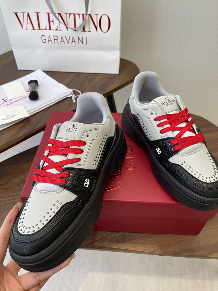 メンズ・レディース兼用 最高級ヴァレンティノスーパーコピー VALENTINO シューズ 靴 ロートップ スニーカー ホワイト 2630629 ヴァレンティノ スニーカー 厚底 - 画像 (8)
