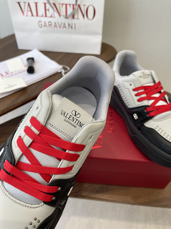 メンズ・レディース兼用 最高級ヴァレンティノスーパーコピー VALENTINO シューズ 靴 ロートップ スニーカー ホワイト 2630629 ヴァレンティノ スニーカー 厚底 - 画像 (5)
