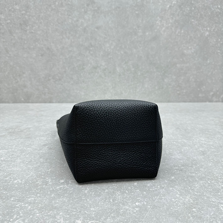 最高級ザロウスーパーコピー THE ROW Small N/S Park Tote スモール パークトート バッグ ブラック 2631630 ザロウ バッグ 人気 - 画像 (7)