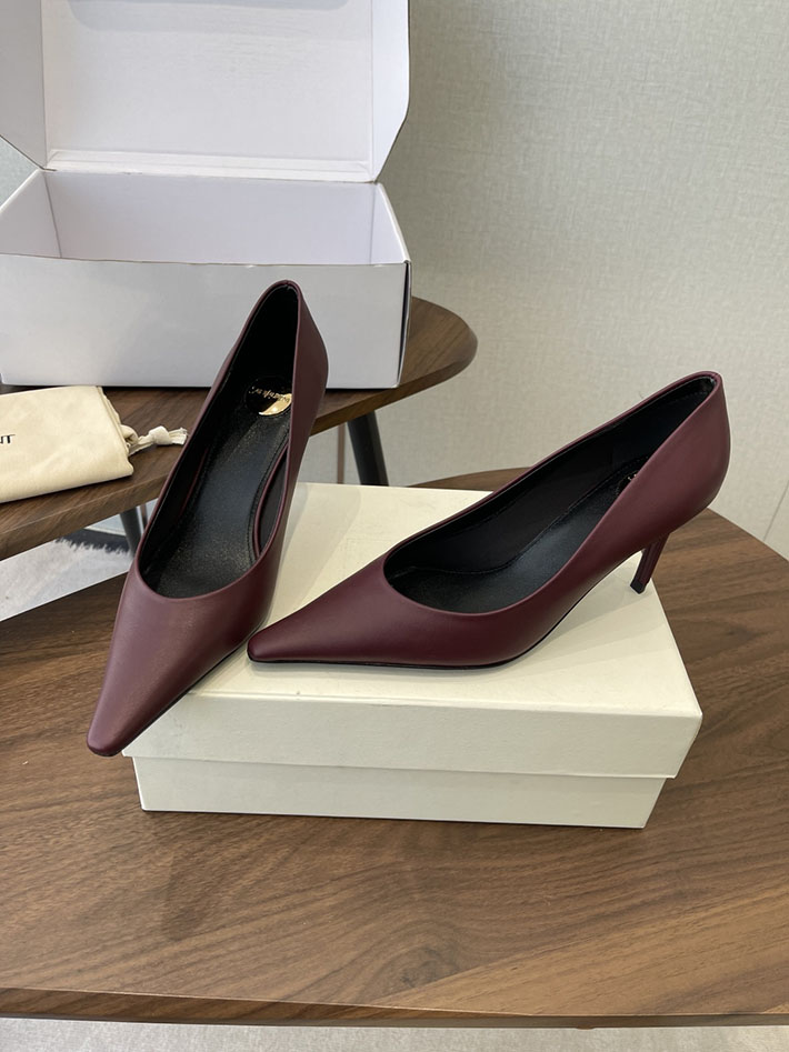 イブサンローラン パンプス 値段