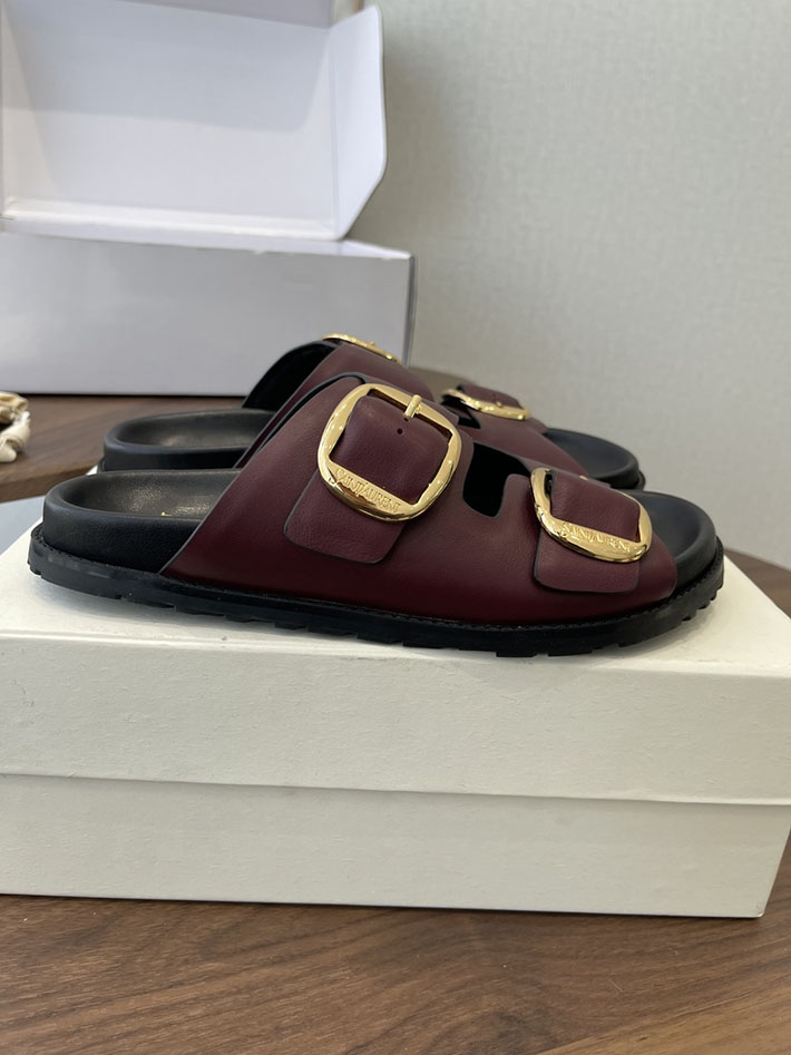 最高級サンローランスーパーコピー Saint Laurent レディース フラットサンダル メタルバックル ワインレッド 2630646 サンローラン 靴 シューズ - 画像 (2)