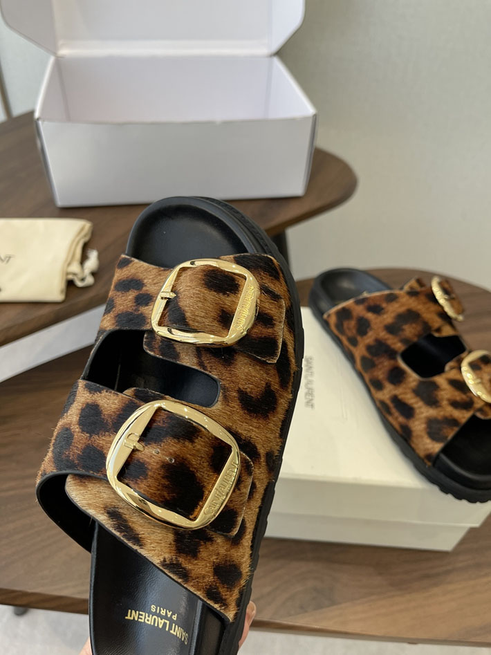 最高級サンローランスーパーコピー Saint Laurent レディース フラットサンダル メタルバックル ブラウン 2630650 レディース サンダル おしゃれ - 画像 (6)