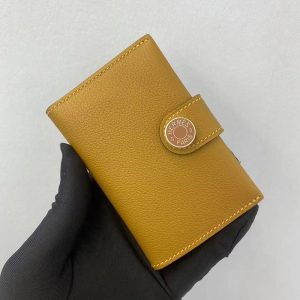 エルメス 名刺入れ 値段