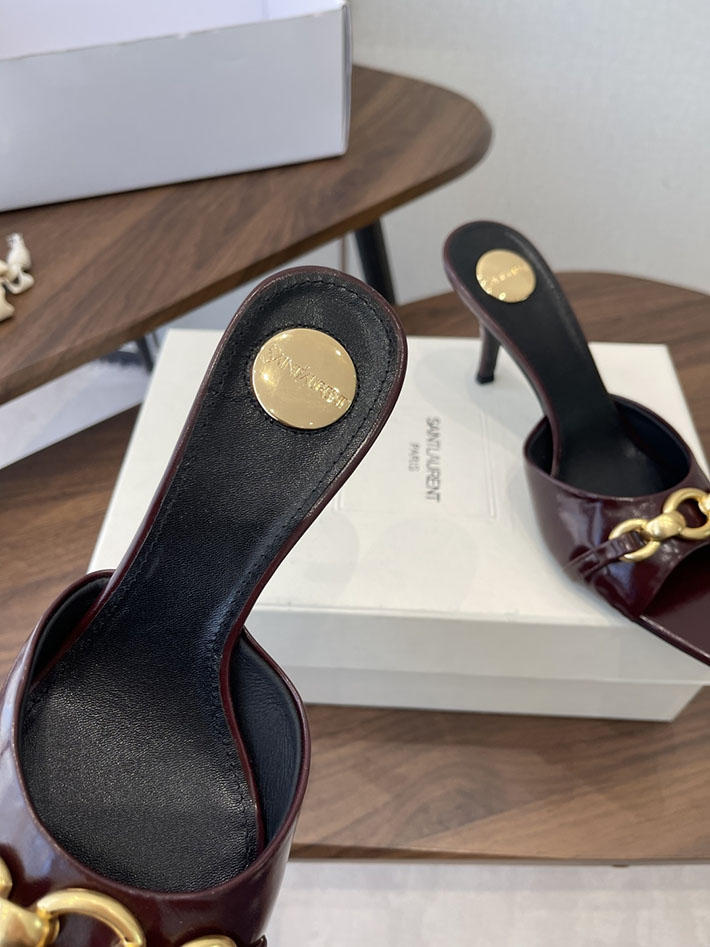 最高級サンローランスーパーコピー YSL 2026 新作 シューズ 靴 レザー 75mm ヒールミュール ワインレッド 2630661 ミュール サンダル 歩きやすい - 画像 (5)