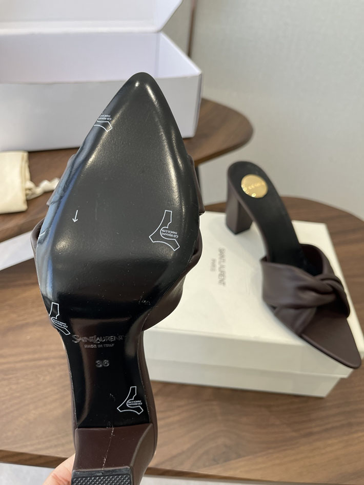 最高級サンローランスーパーコピー YSL 2026 新作 シューズ 靴 レザー 75mm ヒールミュール ワインレッド 2630669 夏用 サンダル レディース おしゃれ - 画像 (4)