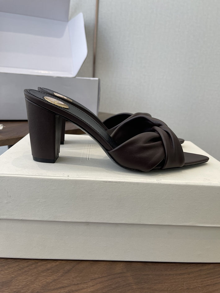 最高級サンローランスーパーコピー YSL 2026 新作 シューズ 靴 レザー 75mm ヒールミュール ワインレッド 2630669 夏用 サンダル レディース おしゃれ - 画像 (2)