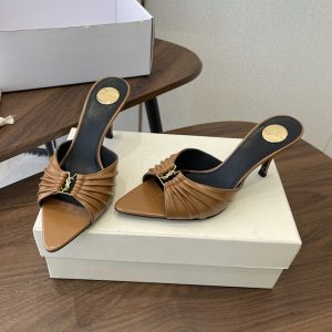 夏 サンダル ヒール