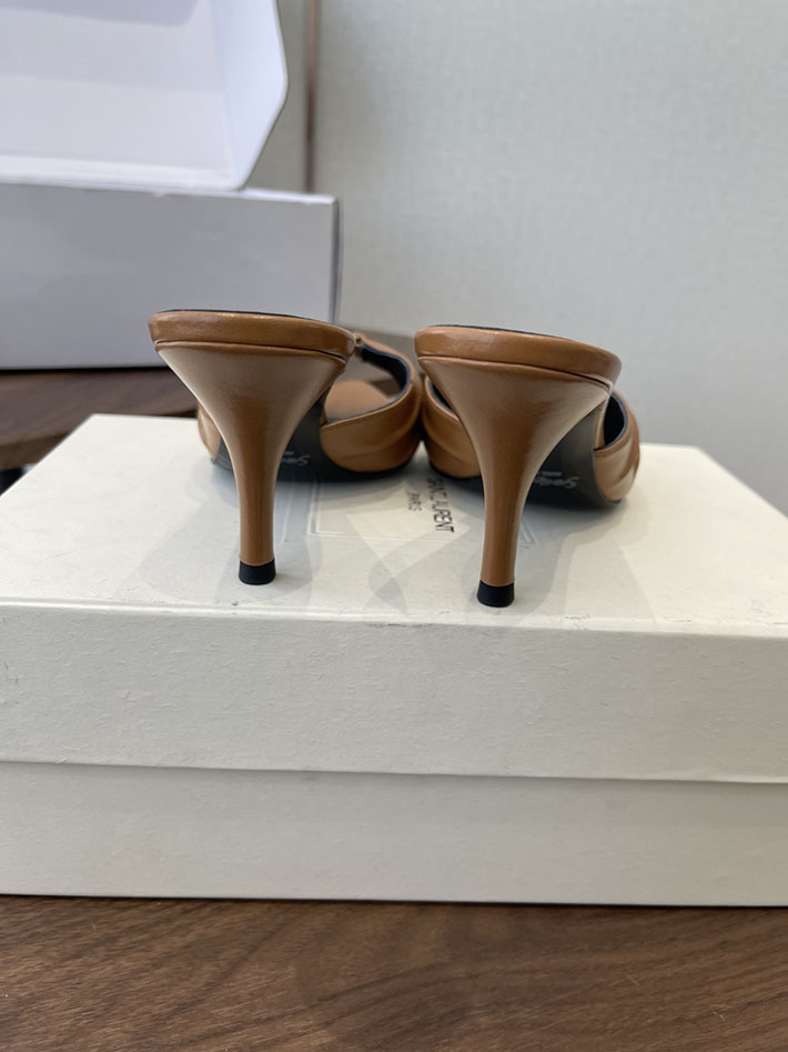 最高級サンローランスーパーコピー YSL 2026 新作 バビロン ミュール スムースレザー シューズ ブラウン 2630673 夏 サンダル ヒール - 画像 (5)