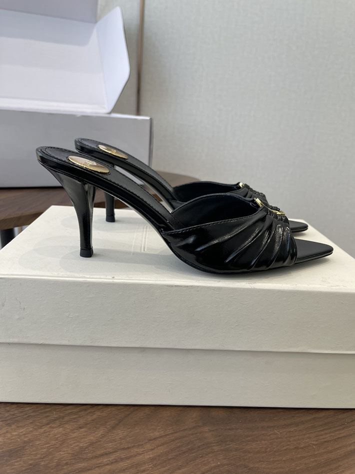 最高級サンローランスーパーコピー YSL 2026 新作 バビロン ミュール スムースレザー シューズ ブラック 2630675 ヒール サンダル 歩きやすい ブランド - 画像 (2)