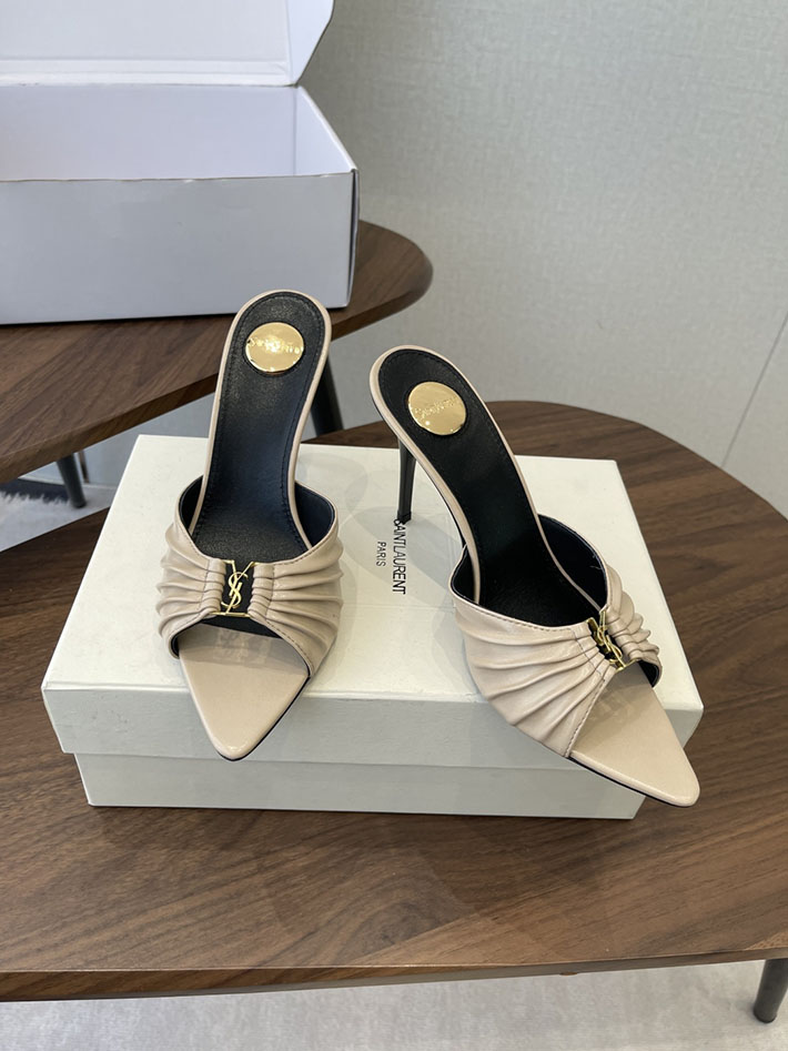 最高級サンローランスーパーコピー YSL 2026新作 95mmヒール バビロン ミュール スムースレザー ベージュ 2630682 ミュールサンダル レディース きれいめ - 画像 (9)