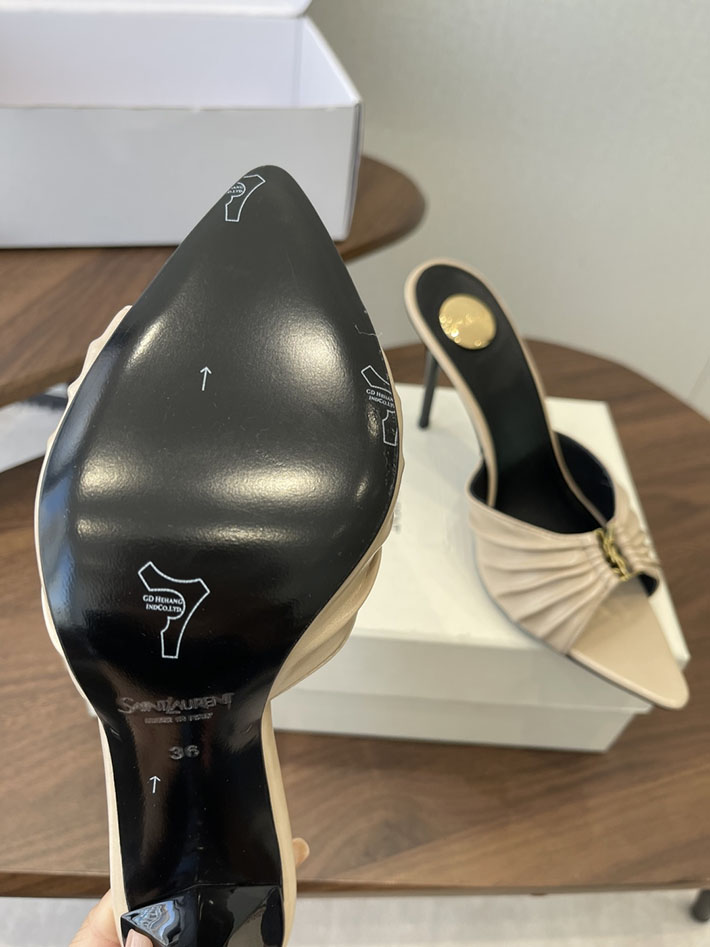 最高級サンローランスーパーコピー YSL 2026新作 95mmヒール バビロン ミュール スムースレザー ベージュ 2630682 ミュールサンダル レディース きれいめ - 画像 (4)