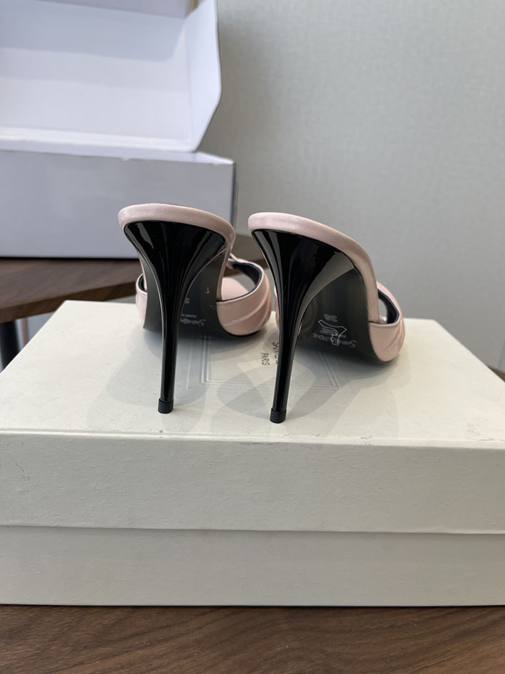 最高級サンローランスーパーコピー YSL 2026新作 95mmヒール バビロン ミュール スムースレザー ピンク 2630686 ミュールサンダル ヒール 太ヒール 歩きやすい - 画像 (5)