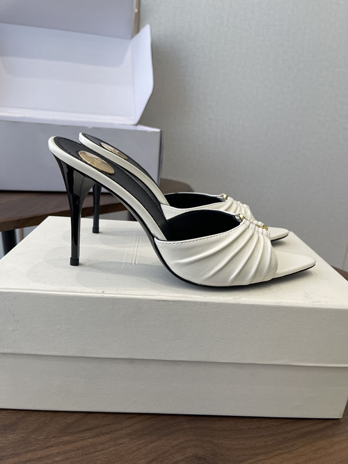 最高級サンローランスーパーコピー YSL 2026新作 95mmヒール バビロン ミュール スムースレザー ホワイト 2630688 ミュール ブランド レディース - 画像 (2)
