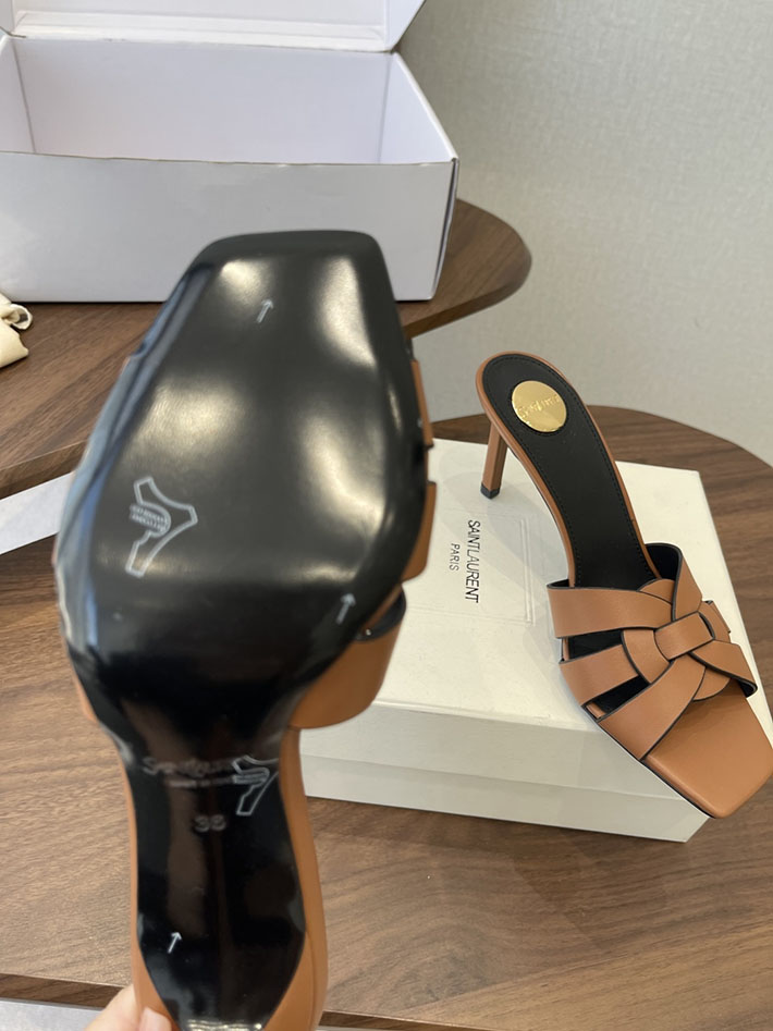 最高級サンローランスーパーコピー YSL 2026 新作 Pre-Loved サンダル レディース ヒール高め ブラウン 2630689 ヒール 可愛い ブランド - 画像 (4)