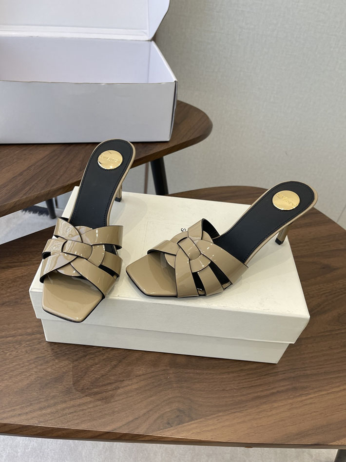 ヒール おしゃれ ブランド